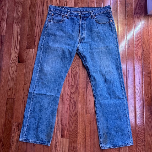 LEVIS Blue Jeans - Picture 1 of 5